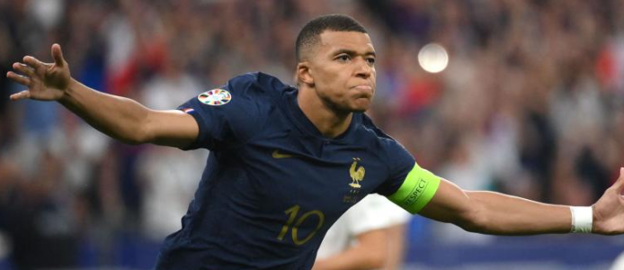 Le but victorieux de Mbappé bat le record, France 1-0 Grèce