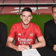 Declan Rice rejoint Arsenal